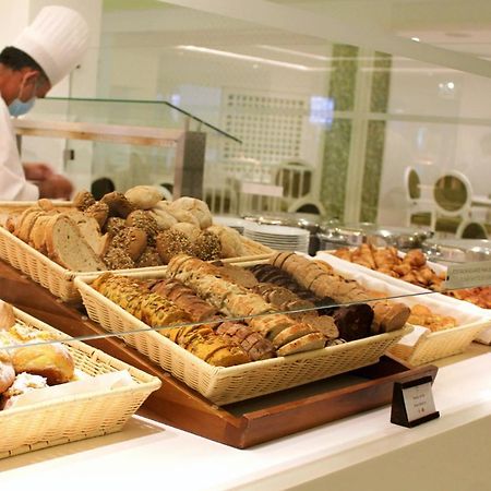 Pine Cliffs Gardens Hotel Albufeira Bagian luar foto
