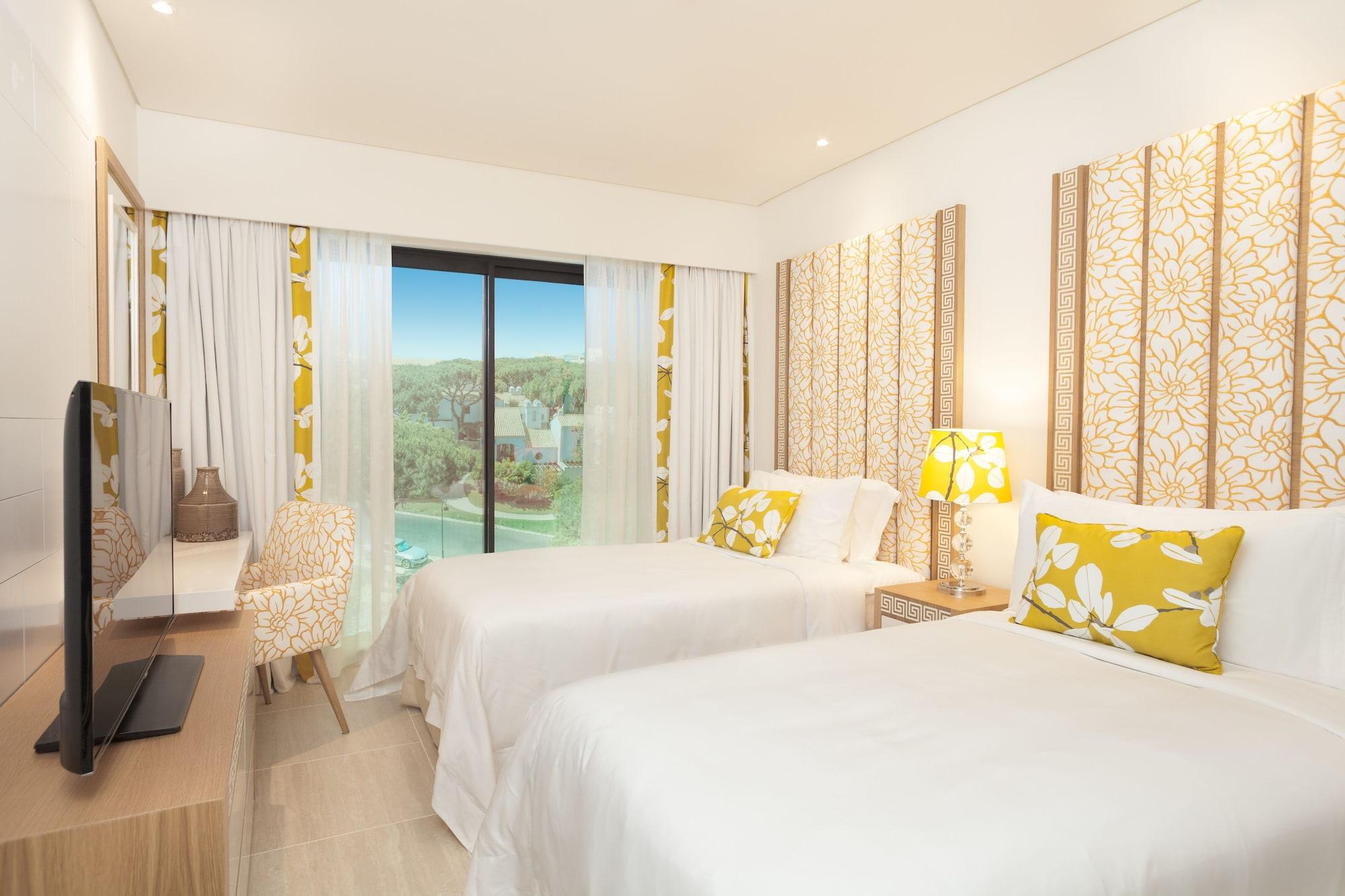 Pine Cliffs Gardens Hotel Albufeira Bagian luar foto